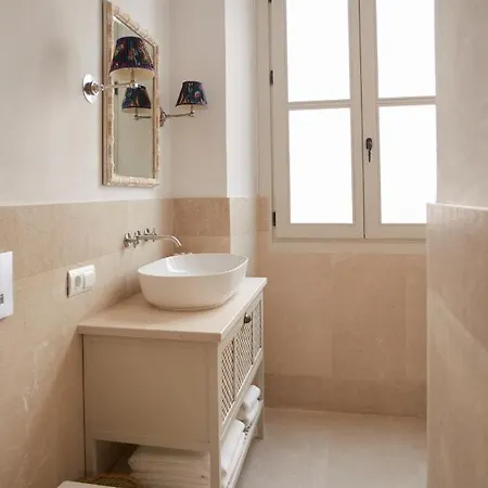 Bed & Breakfast El Escondite 4*
